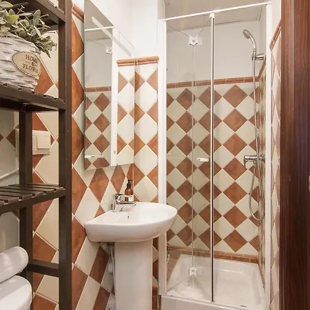 Chezmoihomes Alhambra גרנדה